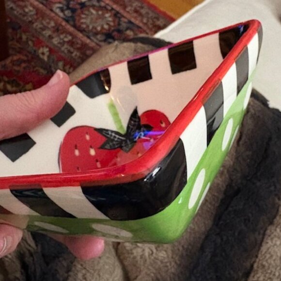 Mainstreet Collection Hand-Painted Strawberry Dip Snack Fruit Dish Trinket Bowl - Picture 6 of 6